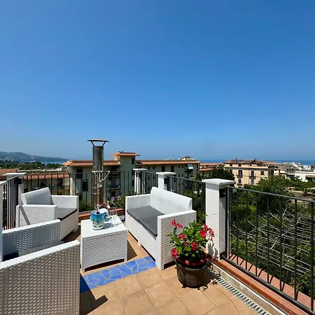 Apartment Yourhome - La Famiglia